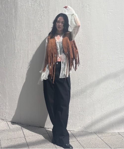 Ameri(アメリ)の「SEE THROUGH LACE TOP(その他トップス・レディース・レッド/ブルー/アイボリー/ブラック・FREE)」の13枚目の写真