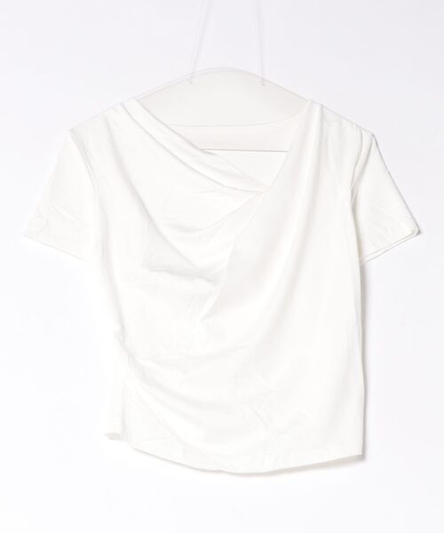 Coo+i(クーイ)の「ドレープネック タイト シルエット 半袖カットソー(Tシャツ/カットソー・レディース・ブルー/ホワイト/ブラック・FREE)」の17枚目の写真
