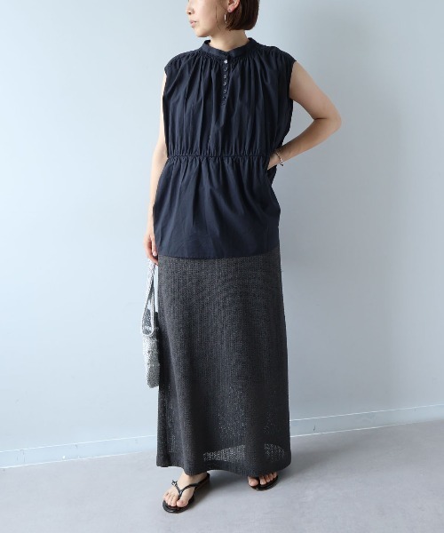 leswel(レスウェル)の「【M/L】ギャザーノースリーブブラウス(シャツ/ブラウス・レディース・オレンジ/オフホワイト/ブラック・M/L)」の6枚目の写真