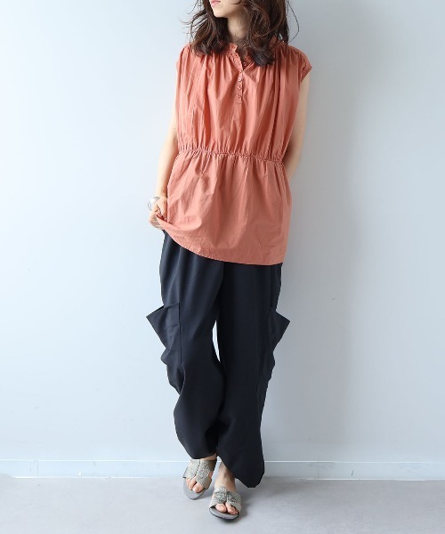 leswel(レスウェル)の「【M/L】ギャザーノースリーブブラウス(シャツ/ブラウス・レディース・オレンジ/オフホワイト/ブラック・M/L)」の16枚目の写真