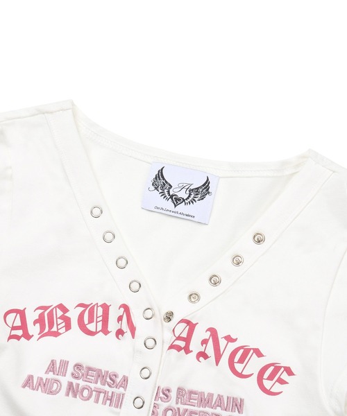 GILAARCHIVE(ギラアーカイブ)の「GILA ARCHIVE/レタリングクロップT(Tシャツ/カットソー・レディース・ブラック/ネイビー/ホワイト・FREE)」の14枚目の写真