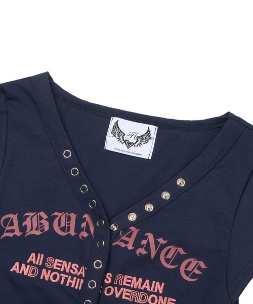 GILAARCHIVE(ギラアーカイブ)の「GILA ARCHIVE/レタリングクロップT(Tシャツ/カットソー・レディース・ブラック/ネイビー/ホワイト・FREE)」の10枚目の写真