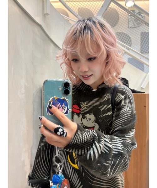 Desigual(デシグアル)の「Mickey & Minnie Wave Graphic Knit/ミッキー&ミニー ウェーブグラフィックニット(ニット/セーター・レディース・ブラック/ホワイト・XL/XS/S/M/L)」の1枚目の写真