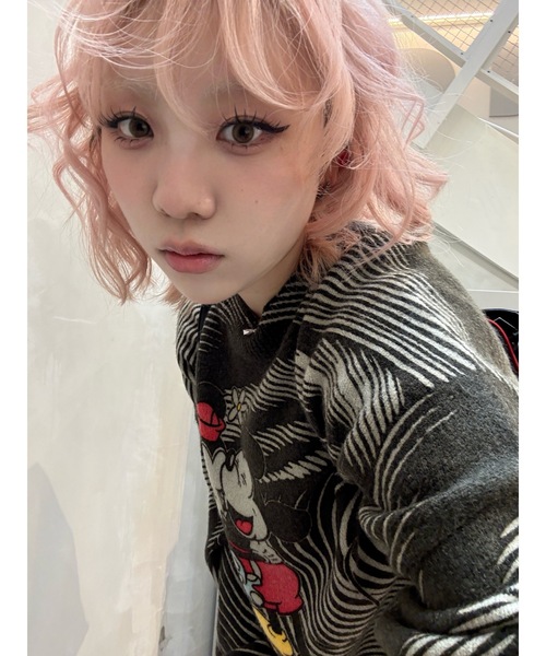 Desigual(デシグアル)の「Mickey & Minnie Wave Graphic Knit/ミッキー&ミニー ウェーブグラフィックニット(ニット/セーター・レディース・ブラック/ホワイト・XL/XS/S/M/L)」の5枚目の写真