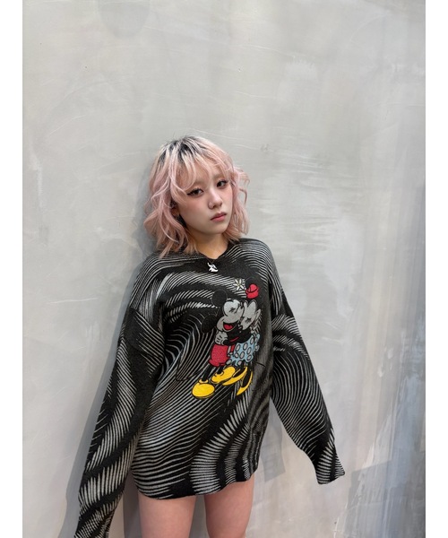 Desigual(デシグアル)の「Mickey & Minnie Wave Graphic Knit/ミッキー&ミニー ウェーブグラフィックニット(ニット/セーター・レディース・ブラック/ホワイト・XL/XS/S/M/L)」の10枚目の写真