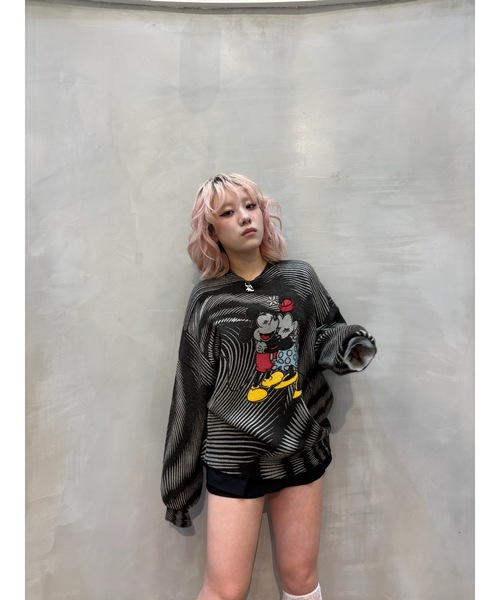 Desigual(デシグアル)の「Mickey & Minnie Wave Graphic Knit/ミッキー&ミニー ウェーブグラフィックニット(ニット/セーター・レディース・ブラック/ホワイト・XL/XS/S/M/L)」の21枚目の写真