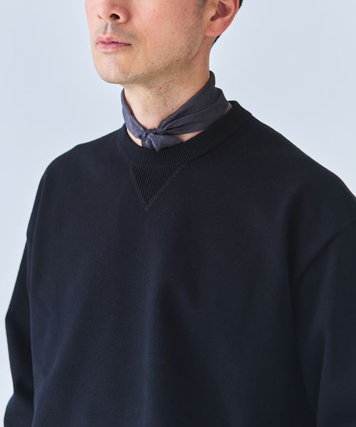 EDIFICE(エディフィス)の「《EDIFICE by PIPPIOLINO》コットン プレーディング クルーネック(WEB限定)(スウェット・メンズ・ブラック/パープル/グレー/サックスブルー・MEDIUM/LARGE)」の11枚目の写真