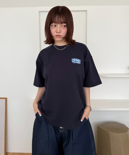 Remember.（リメンバー）の「迷彩グラフィックルーズTシャツ / Camouflage Graphic Loose Tshirt（Tシャツ/カットソー・メンズ・ブラック/ネイビー/ホワイト・MEDIUM/LARGE）」の12枚目の写真