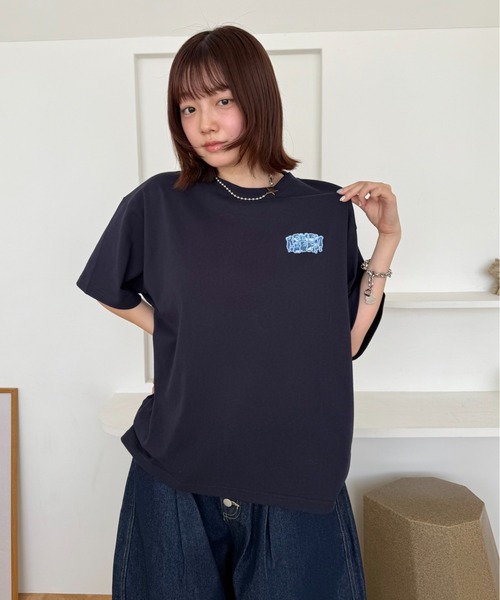 Remember.（リメンバー）の「迷彩グラフィックルーズTシャツ / Camouflage Graphic Loose Tshirt（Tシャツ/カットソー・メンズ・ブラック/ネイビー/ホワイト・MEDIUM/LARGE）」の13枚目の写真