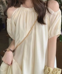 ギャザーオフショルダーパフスリーブロングワンピース