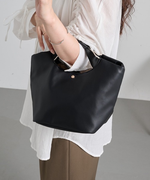 A by MAGASIN DE MODE(エーバイマガジンデモード)の「【A By MAGASIN DE MODE】e.e.p.テープハンドルトート SNBD(トートバッグ・レディース・ブラック/ブラウン・FREE)」の1枚目の写真