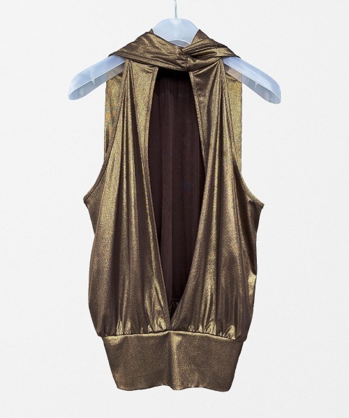 SCULPTOR(スカルプター)の「Metallic High-Neck Halter Top(その他トップス・レディース・シルバー/ゴールド・SMALL/MEDIUM)」の19枚目の写真