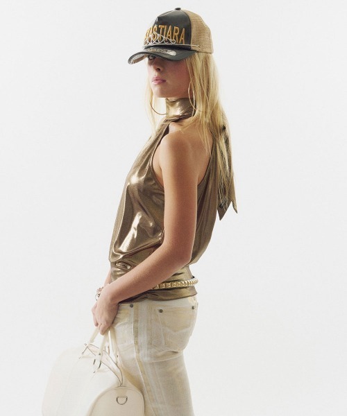 SCULPTOR(スカルプター)の「Metallic High-Neck Halter Top(その他トップス・レディース・シルバー/ゴールド・SMALL/MEDIUM)」の5枚目の写真