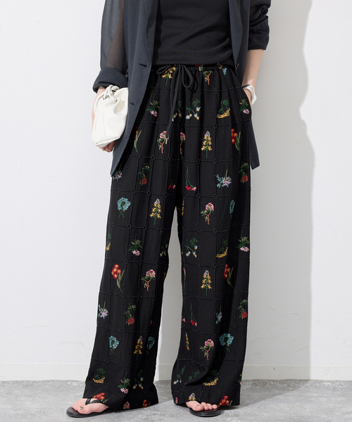 SLOBE IENA(スローブイエナ)の「《WEB限定/追加》embroideryメッシュパンツ(その他パンツ・レディース・ブラック・FREE)」の6枚目の写真