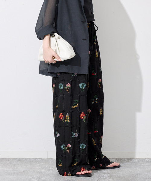 SLOBE IENA(スローブイエナ)の「《WEB限定/追加》embroideryメッシュパンツ(その他パンツ・レディース・ブラック・FREE)」の9枚目の写真