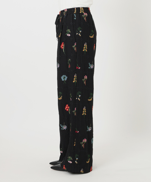 SLOBE IENA(スローブイエナ)の「《WEB限定/追加》embroideryメッシュパンツ(その他パンツ・レディース・ブラック・FREE)」の13枚目の写真