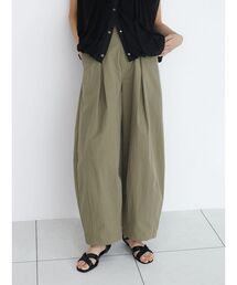 FIKA.（フィーカ）の「Box tuck wide pants（その他パンツ）」