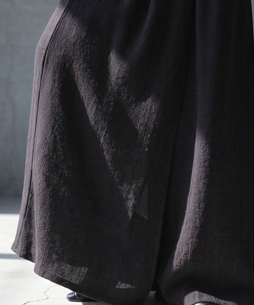 antiqua(アンティカ)の「ラップデザイン スカート風 ワイドパンツ(その他パンツ・レディース・ブラック・ONE SIZE)」の7枚目の写真