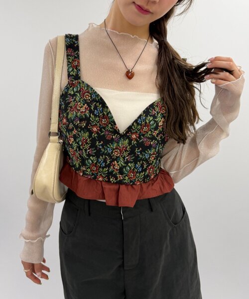 w closet(ダブルクローゼット)の「【セットアップ対応】ゴブランビスチェ(その他トップス・レディース・ベージュ/ブラック・FREE)」の2枚目の写真