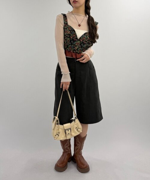 w closet(ダブルクローゼット)の「【セットアップ対応】ゴブランビスチェ(その他トップス・レディース・ベージュ/ブラック・FREE)」の14枚目の写真