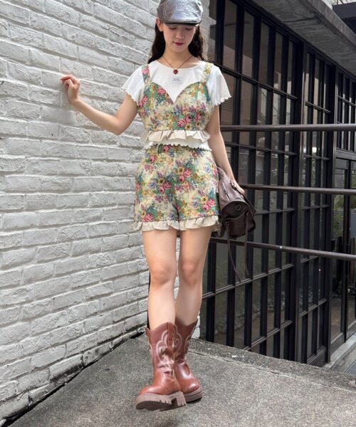 w closet(ダブルクローゼット)の「【セットアップ対応】ゴブランビスチェ(その他トップス・レディース・ベージュ/ブラック・FREE)」の7枚目の写真