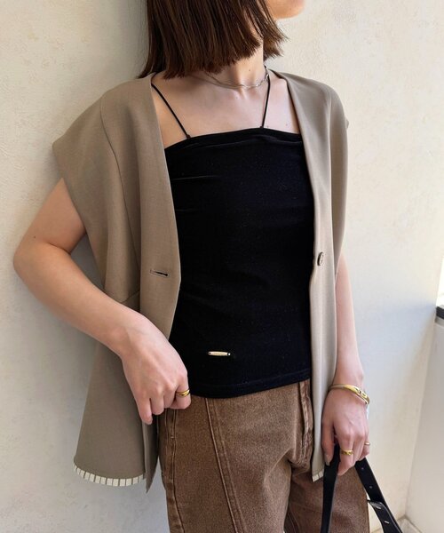 Thevon(ゼボン)の「ベロアカップ付きキャミ(キャミソール・レディース・アイボリー/ブラック/ブラウン・S/M)」の2枚目の写真