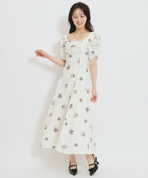 WILLSELECTION(ウィルセレクション)の「フローラルベリープリントギャザースリーブワンピース(ワンピース・レディース・ブラウン/ホワイト/ピンク・FREE)」の11枚目の写真