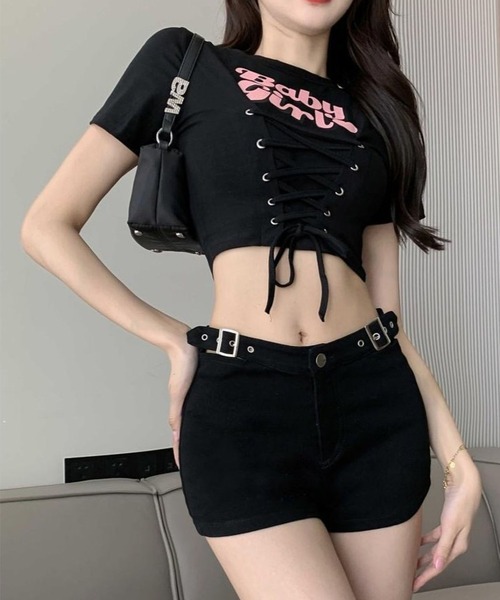 CANVAS+(キャンバスプラス)の「【CANVAS+】ショート丈ロゴプリントレースアップTシャツ(Tシャツ/カットソー・レディース・ピンク/サックスブルー/ブラック・M)」の5枚目の写真