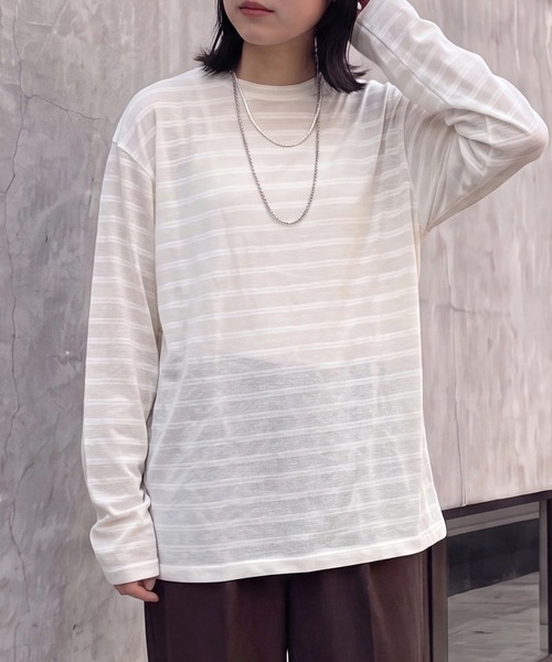 SELECT LEVERY(セレクトリベリー)の「シアーボーダーリラックス長袖Tシャツ(Tシャツ/カットソー・レディース・ブラック/オフホワイト/ボルドー・FREE)」の4枚目の写真