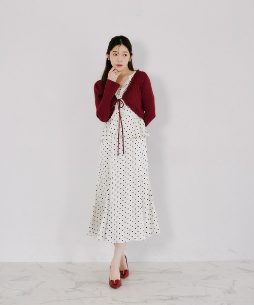 tocco closet(トッコ クローゼット)の「リボン付きレースラインケーブルミックスボレロ(カーディガン/ボレロ・レディース・ブラック/ローズ/アイボリー・M)」の5枚目の写真