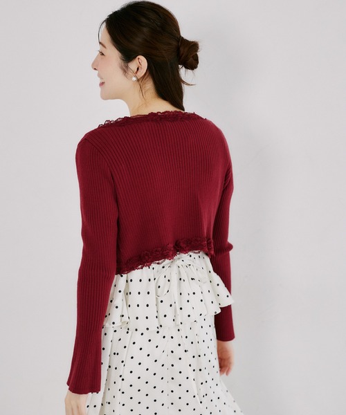 tocco closet(トッコ クローゼット)の「リボン付きレースラインケーブルミックスボレロ(カーディガン/ボレロ・レディース・ブラック/ローズ/アイボリー・M)」の9枚目の写真