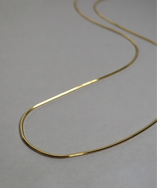 ieLS（イエルズ）の「金属アレルギー対応「ieLS」ステンレス カットスネークチェーンロングネックレス（ネックレス・メンズ・ゴールド/シルバー・ONE SIZE）」の7枚目の写真