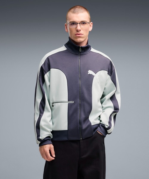 PUMA(プーマ)の「PUMA プーマ メンズ T7 ラブ オブ ザ キャット リラックスド トラックジャケ(ジャージ・メンズ・グレー系/ブラック・XX-LARGE/SMALL/MEDIUM/LARGE/X-LARGE)」の1枚目の写真