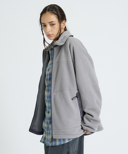 WILD THINGS(ワイルドシングス)の「【WILD THINGS / ワイルドシングス】BULKY FLEECE JACKET / バルキーフリースジャケット(ブルゾン・メンズ・ブラック/グレー/オレンジ系その他・M/L)」の2枚目の写真