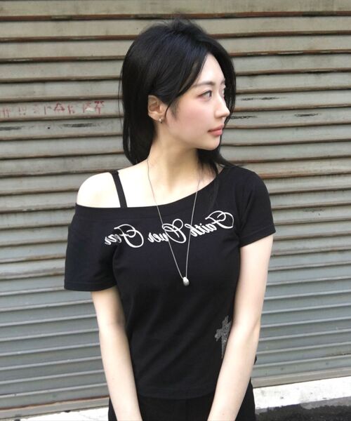 IFYOUWANT（イフユーウォント）の「グレース ワンショルダーティー ブラック（Tシャツ/カットソー・レディース・その他・FREE）」の8枚目の写真