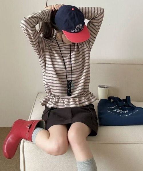 FAVORITO(ファヴォリート)の「クルーネックボーダーTEE(Tシャツ/カットソー・レディース・ベージュ/グレー/ピンク/グリーン・F)」の4枚目の写真