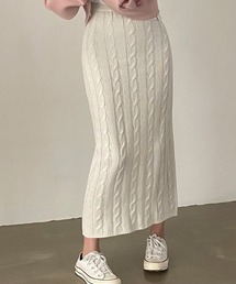 ケーブル編み Aライン ニットロングスカート
