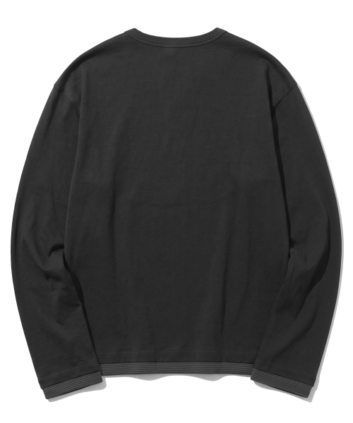 F.ILLUMINATE(フィルミネイト)の「レイヤードヘンリーネックロングスリーブ-3Color(Tシャツ/カットソー・メンズ・グレー/チャコール/ブラック・MEDIUM/SMALL/LARGE)」の9枚目の写真