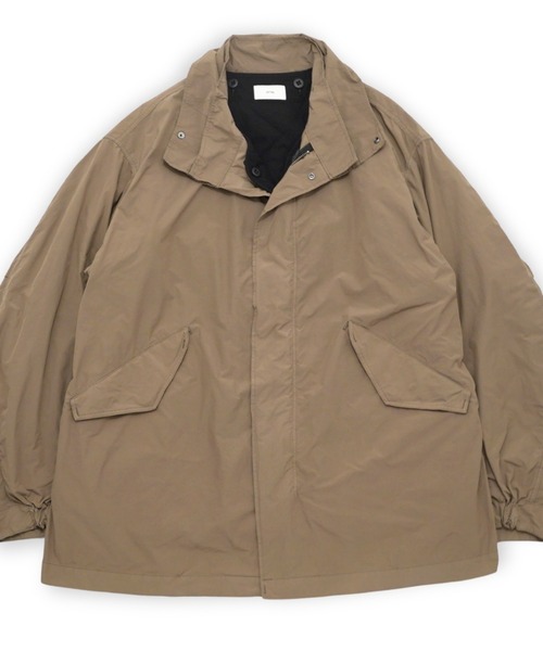 ATON（エイトン）の「【ATON】 AIR WEATHER SHORT MODS COAT（ミリタリージャケット・メンズ・キャメル・4）」の5枚目の写真