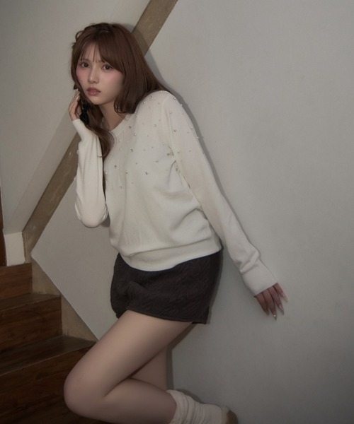 TITTY&CO.(ティティーアンドコー)の「ランダムパールニット(ニット/セーター・レディース・アイボリー/グレー/ピンク/ブラック/ホワイト・FREE)」の11枚目の写真