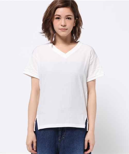 REAL CUBE（リアルキューブ）の「Blanchechou フロント切替えVネックトップス（Tシャツ/カットソー・レディース・カーキ/ライトグレー/オフホワイト・M）」の6枚目の写真