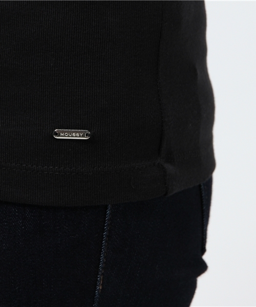 MOUSSY（マウジー）の「BASIC LONG SLEEVE TEE（Tシャツ/カットソー・レディース・ブラック/ホワイト/ブラウン/ネイビー・1/2）」の10枚目の写真