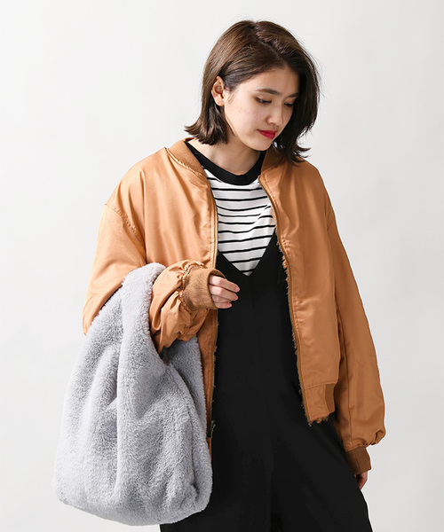 WEGO（ウィゴー）の「WEGO/ファーショッパーバッグ（トートバッグ・レディース・ブラック/グレー/ベージュ/ピンク・FREE）」の17枚目の写真