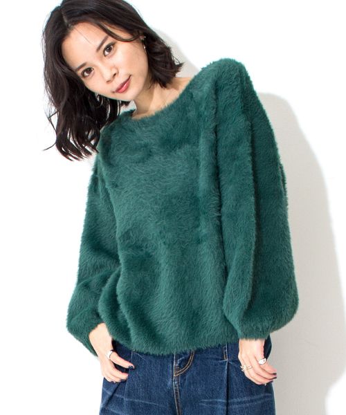 Furryrate(ファーリーレート)の「フェザーヤーンパフスリーブニットプルオーバー【シャギーニット】 (ニット/セーター・レディース・ライトグレー/ブラウン/グリーン/アイボリー/グレー系その他/サックスブルー/ラベンダー・FREE)」の5枚目の写真
