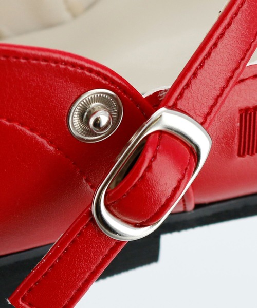 Catherine Cottage(キャサリンコテージ)の「日本製はしごリボンフォーマルシューズ(ドレスシューズ・キッズ・ホワイト/レッド/ピンク/ブラウン/ブラック・24/18/15 /19/23/21/22/17/16/20)」の10枚目の写真