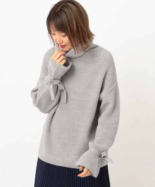 Another Edition(アナザーエディション)の「カタアゼタートル袖リボンPO(ニット/セーター・レディース・イエロー/ライトグレー/ベージュ・FREE)」の2枚目の写真