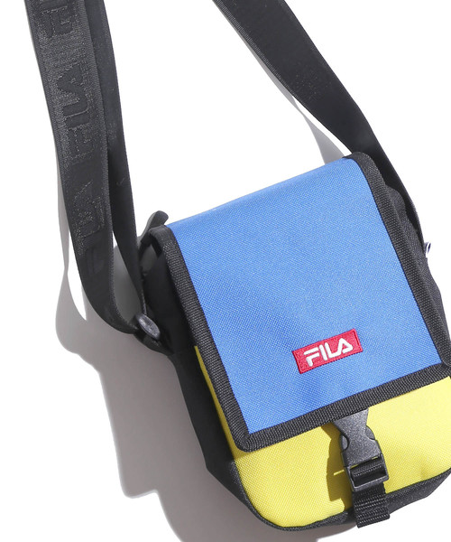 FILA(フィラ)の「∴WEGO/FILA別注フラップミニショルダーバッグ(ショルダーバッグ・メンズ・ブラック/ベージュ/マルチ・FREE)」の3枚目の写真