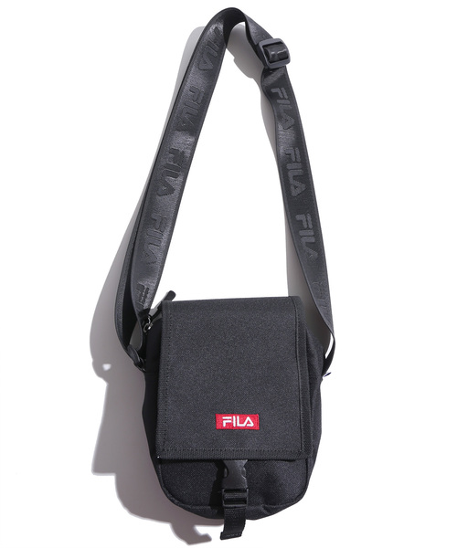FILA(フィラ)の「∴WEGO/FILA別注フラップミニショルダーバッグ(ショルダーバッグ・メンズ・ブラック/ベージュ/マルチ・FREE)」の4枚目の写真