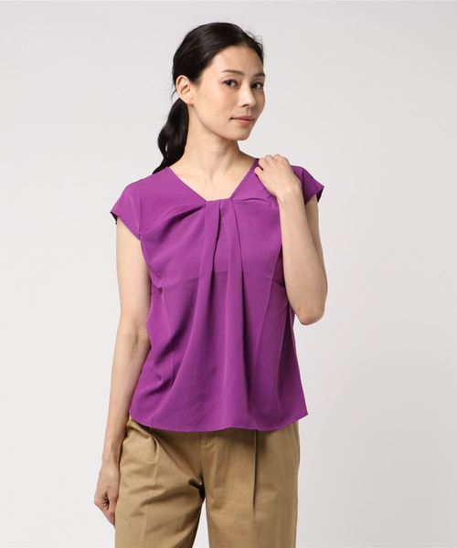 YECCA VECCA（イェッカヴェッカ）の「・タックブラウス（シャツ/ブラウス・レディース・ホワイト/パープル/ネイビー/ブラウン/イエロー・FREE）」の4枚目の写真