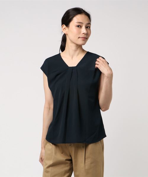 YECCA VECCA（イェッカヴェッカ）の「・タックブラウス（シャツ/ブラウス・レディース・ホワイト/パープル/ネイビー/ブラウン/イエロー・FREE）」の3枚目の写真